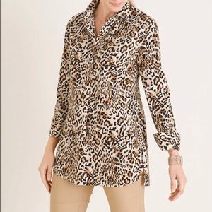 Chico’s size 1 Leopard No Iron cotton top